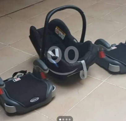Other Goods in Mazraat Yachouh - Carseat for sale