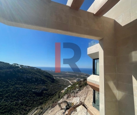 R9-2781 Lower-Ground Apartment with Panoramic Views in Balamand — 6