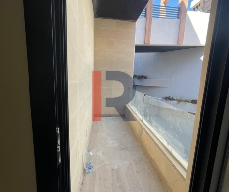R9-2781 Lower-Ground Apartment with Panoramic Views in Balamand