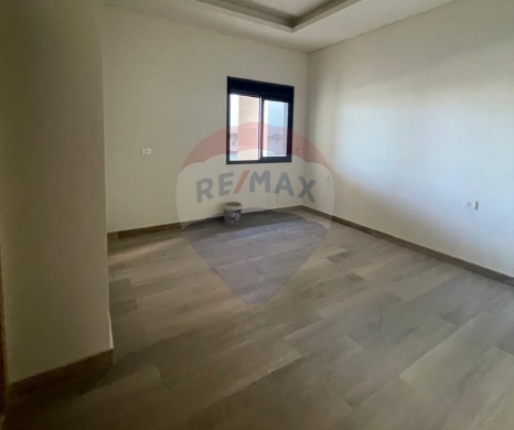 R9-2781 Lower-Ground Apartment with Panoramic Views in Balamand — 4