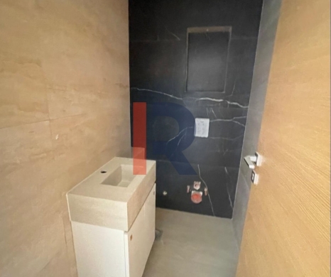 R9-2781 Lower-Ground Apartment with Panoramic Views in Balamand — 5