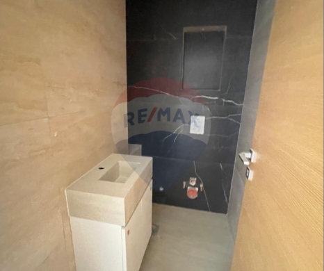 R9-2781 Lower-Ground Apartment with Panoramic Views in Balamand — 5
