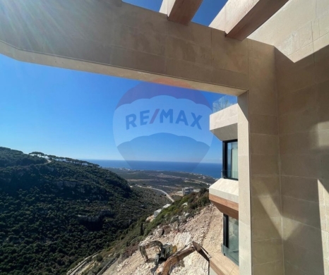 R9-2781 Lower-Ground Apartment with Panoramic Views in Balamand — 6