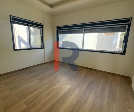 R9-2782 Spacious 3BR Apartment in Balamand with Panoramic Balconies — 3