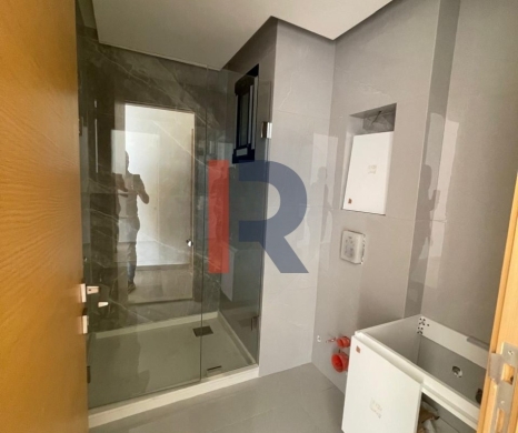 R9-2782 Spacious 3BR Apartment in Balamand with Panoramic Balconies — 7