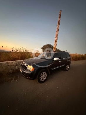 جيب في مدينة بيروت - Jeep cherokee 2010