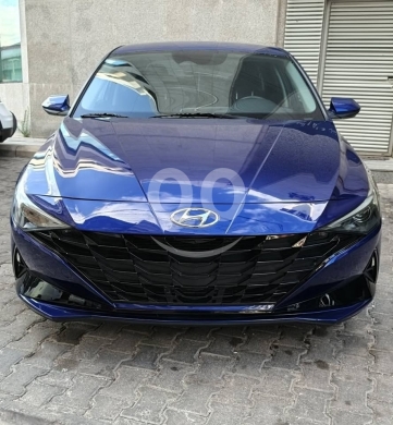 Hyundai in Sour - &lrm;Hyundai Elantra 2021