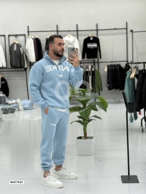 Vêtements, chaussures et accessoires dans Tripoli - Set fleece super quality