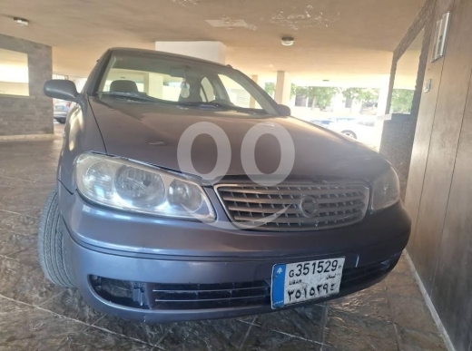 Nissan in Kfar Chima - نيسان ساني ٢٠٠٤