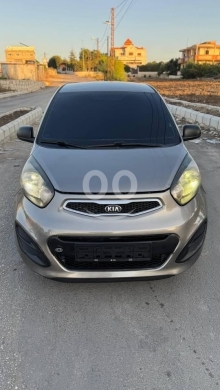 Kia dans Saïda - كيا بيكانتوا موديل 2013