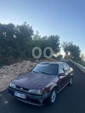 Renault in Zgharta - Renault 19