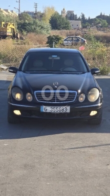 Mercedes-Benz in Nabatyeh - E240 موديل 2003