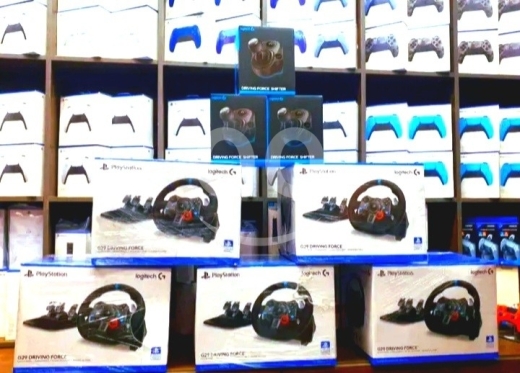 Gaming Console & Accessories dans Dekouaneh - STEERING WHEEL FOR PC PS3 PS4 PS5 NINTENDO SWITCH XBOX