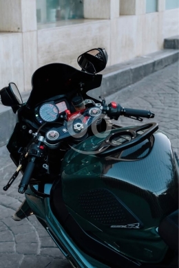 موتوسيكل و دراجات نارية ورباعية في طرابلس - Suzuki k6 model 2006