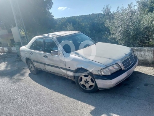 Mercedes-Benz in Beirut City - Mercedes c220 model 1997