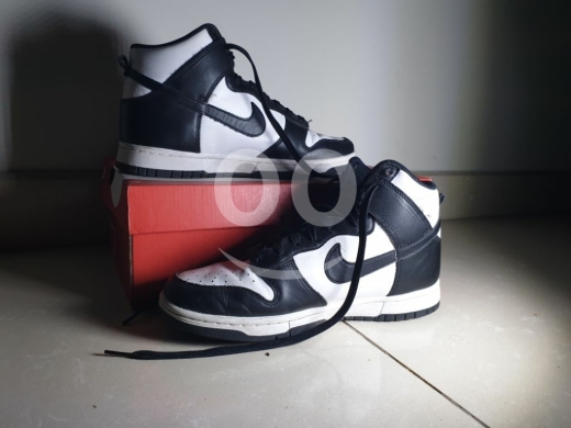 nike dunk high black and white outfit