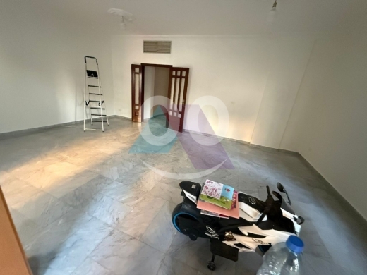 Apartments for sale in Mar Takla - 165m2 apartment for sale in Mar Takla/Baabda - شقة للبيع في مار تقلاPF73A321