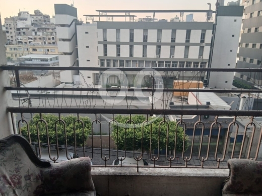 Apartments for sale in Tarik Jdideh - شقة للبيع في طريق الجديدة بسعر مقبول