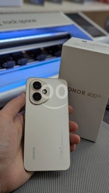 Mobile phones in Tripoli - honor 400 5g 12 256