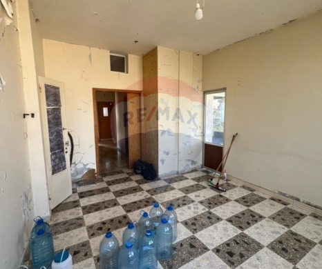R9-2793 Apartment for Rent in Btermaz Danniyeh — 2