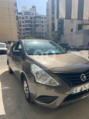 نيسان في مدينة بيروت - Nissan sunny 2015
