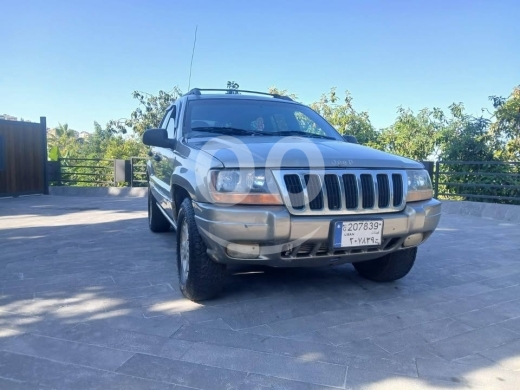 جيب في مدينة بيروت - Jeep grand cherokee 1999