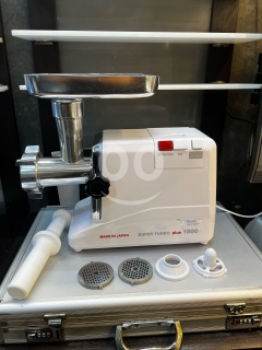 فرامة لحمة باناسونيك يابانية أصلية بقوة 1800 واط | Original 1800W Japanese Panasonic Meat Grinder