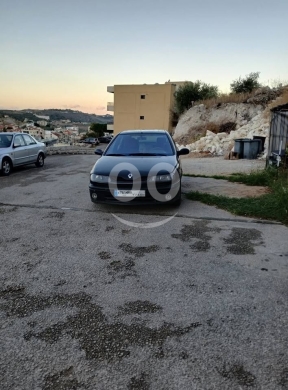 Renault in Zgharta - Renault Laguna model 2000