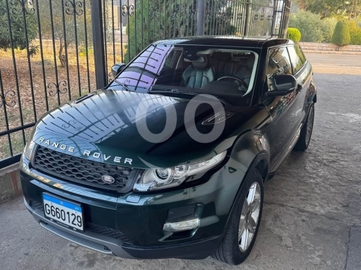 Land Rover dans Tripoli - Range Rover Evoque 2012
