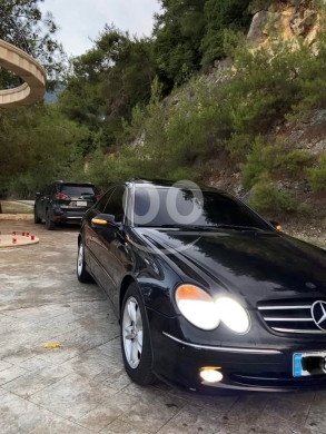 Mercedes-Benz in Zgharta - Mercedes Clk 320 2003
