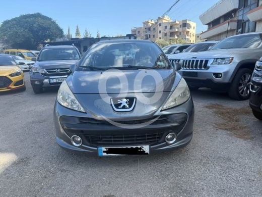Peugeot in Zgharta - Peugeot 207 mod 2009