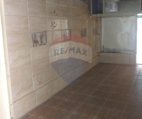 Commercials for sale in Azmi - R9-2800 Connected Shops for Sale in Azmi Street Tripoli - 90 m²