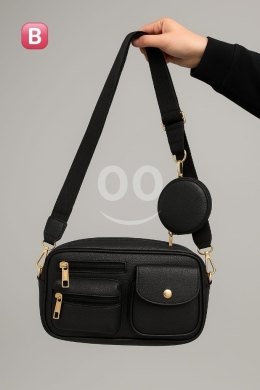 Vêtements, chaussures et accessoires dans Tripoli - Chic Black Utility Crossbody Bag | Multi-Pocket Leather-Look Shoulder Bag with Wide Strap