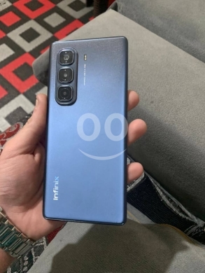 Mobile phones dans Tripoli - Infinix
