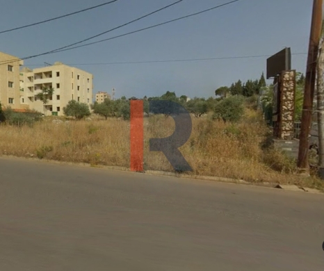 R9-2802 Land for Sale in Btouratij, Koura – 2200m² — 3