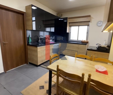 R9-2805 Furnished 200 m² Apartment for Sale in Zouk Mosbeh, Beirut — 7