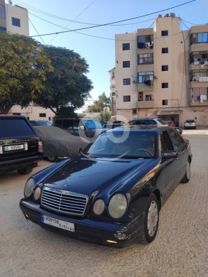 مرسيدس بنز في طرابلس - Mercedes E320 model 1997