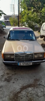 Mercedes-Benz in Beirut City - Mercedes-benz ٢٣٠ موديل ٨١