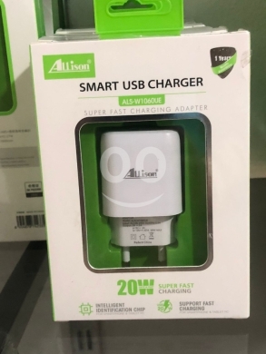 Mobile accessories in Akkar el-Atika - شاحن سريع ذكي Allison 20W USB (موديل ALS-W1060UE) - شحن فائق السرعة للهواتف والأجهزة اللوحية