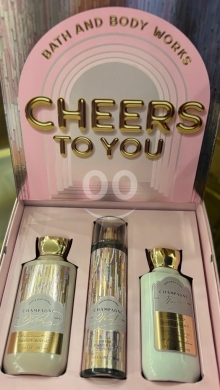 Other Goods in Saida - Bath & Body Works Champagne Toast 3-Piece Gift Set - Body Wash, Mist & Lotion