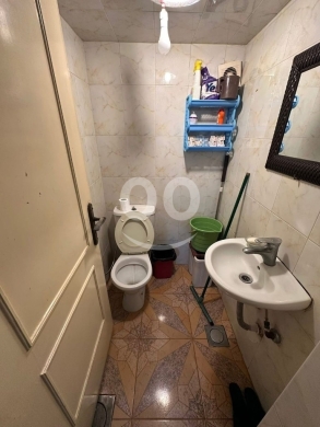 شقق للبيع في أبو سمرا - Apartment for Sale in Abi Samra, Tripoli - 130m², 3 Bedrooms - Green Deed, Prime Location