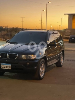 BMW dans Tripoli - BMW X5 model 2003