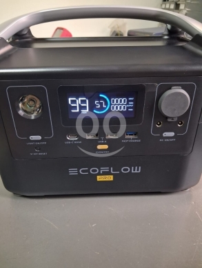 Other home appliances in Beirut City - EcoFlow RIVER Pro Portable Power Station - 720Wh Capacity, 600W AC Output - Fast Charging Solar Ge