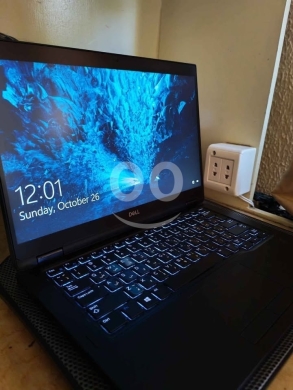 Computers Parts & Software Accessories in Tripoli - Laptop core i7 8th touch screen