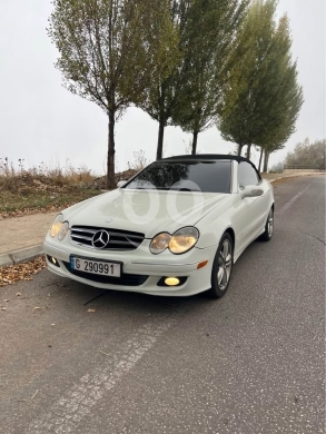 Mercedes-Benz in Zgharta - Mercedes-Benz Clk 350 2007