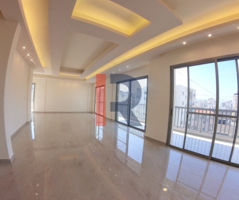 R9-2829 Luxury Apartment for Sale in Nadim El Jisr – 300 m² — 9