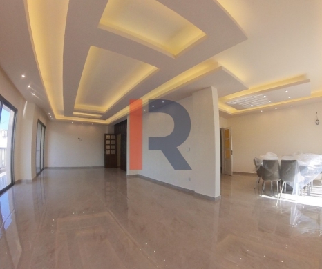 R9-2829 Luxury Apartment for Sale in Nadim El Jisr – 300 m² — 10