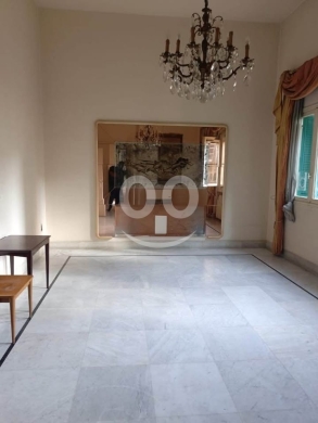Apartments for sale dans Beyrouth - شقة للبيع على راس النبع