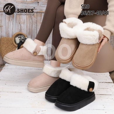 Clothes, Footwear & Accessories in Zahleh - احذية جميلة ومفرق