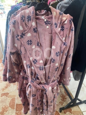 Vêtements, chaussures et accessoires dans Beyrouth - Soft Winter Fleece Robe for Women